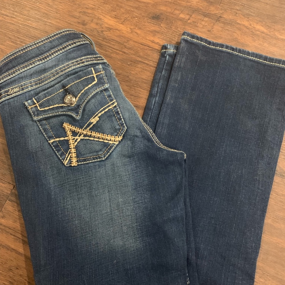 Ariat Ruby Size 26L GUC!